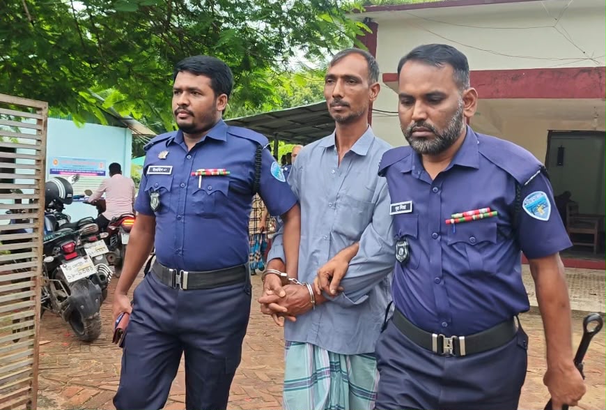 রামগড়ে দ্বিতীয় শ্রেণীর ছাত্রীকে ধর্ষণের দায়ে আসামীকে মৃত্যুদণ্ড দিয়েছে